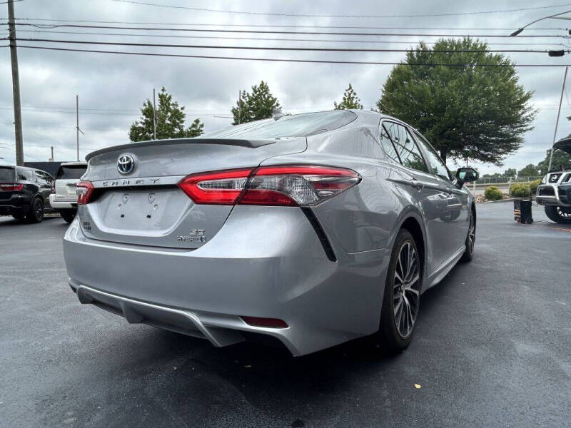 2019 Toyota Camry Hybrid
