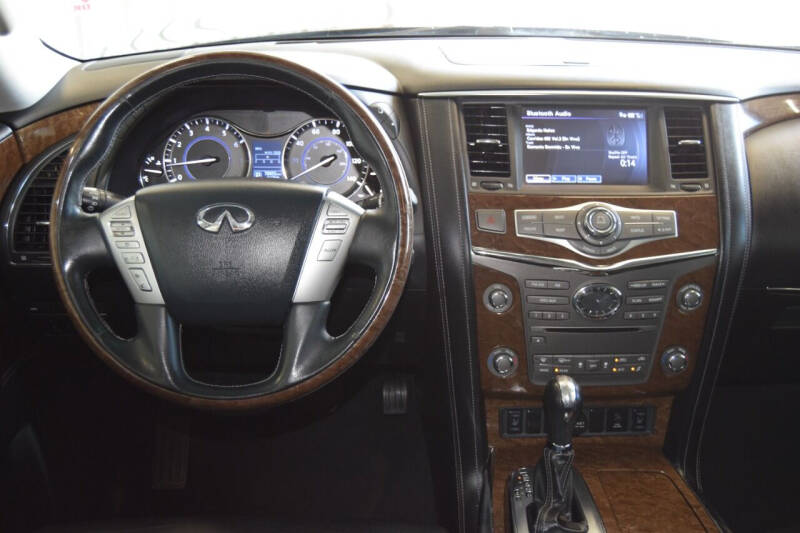 2017 Infiniti QX80 Signature Edition