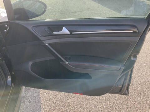 2017 Volkswagen Golf GTI Autobahn