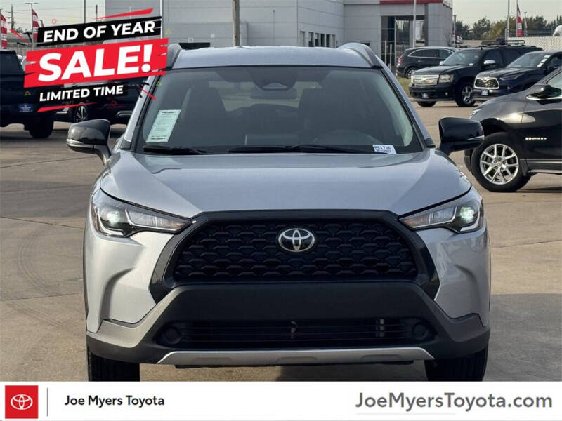 2025 Toyota Corolla Cross LE