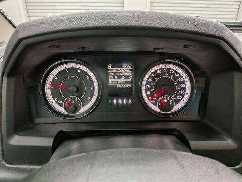 2016 RAM 1500 SLT