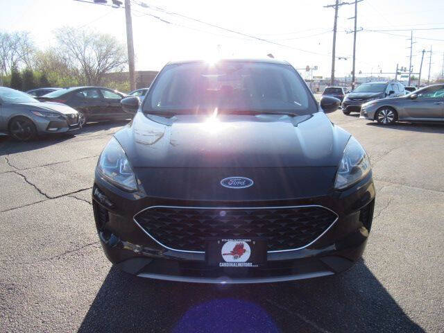 2020 Ford Escape SE