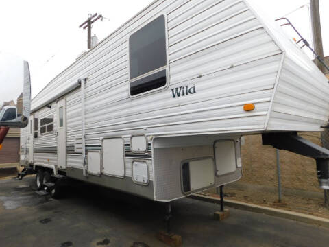 2002 Wildwood TRAILER/TOY HAU