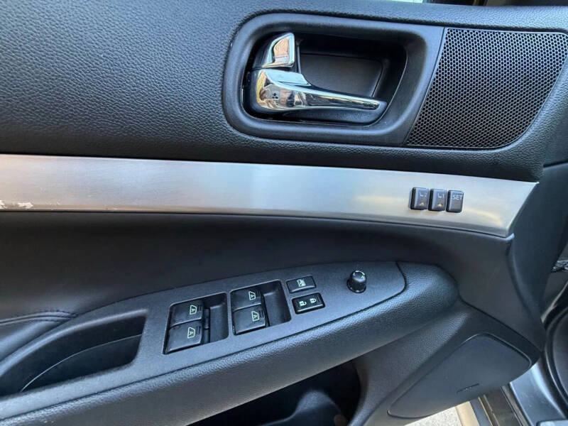 2013 Infiniti G37 Sedan Journey