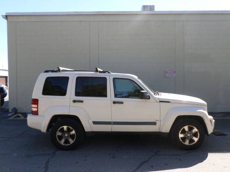 2008 Jeep Liberty Sport's photo