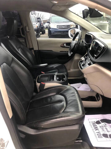 2017 Chrysler Pacifica
