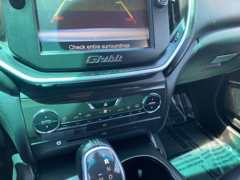 2016 Maserati Ghibli