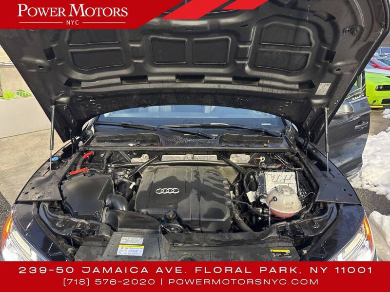 2022 Audi Q5 quattro S line Premium 45 TFSI