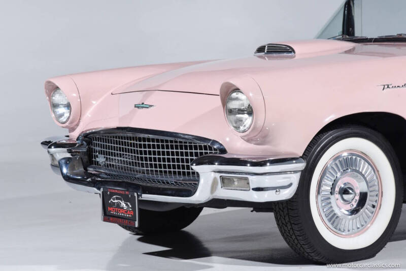 1957 Ford Thunderbird