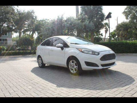 2014 Ford Fiesta SE