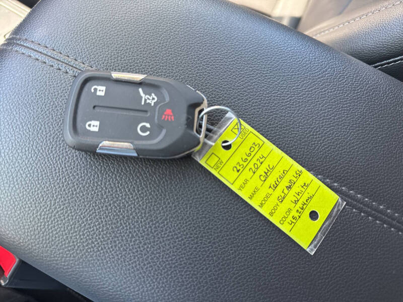 2024 GMC Terrain SLT