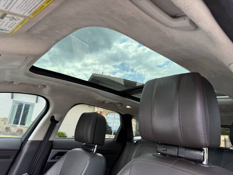 2019 Jaguar F-PACE 30t Portfolio