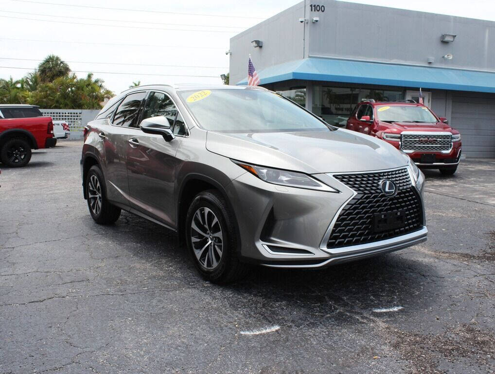 2022 Lexus RX SUV - $54,995