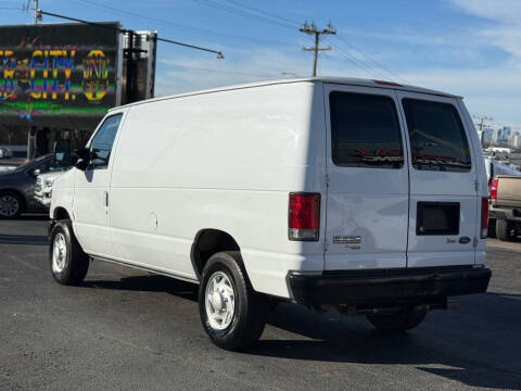 2014 Ford E-Series E-250