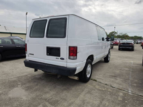2009 Ford E-Series E-150