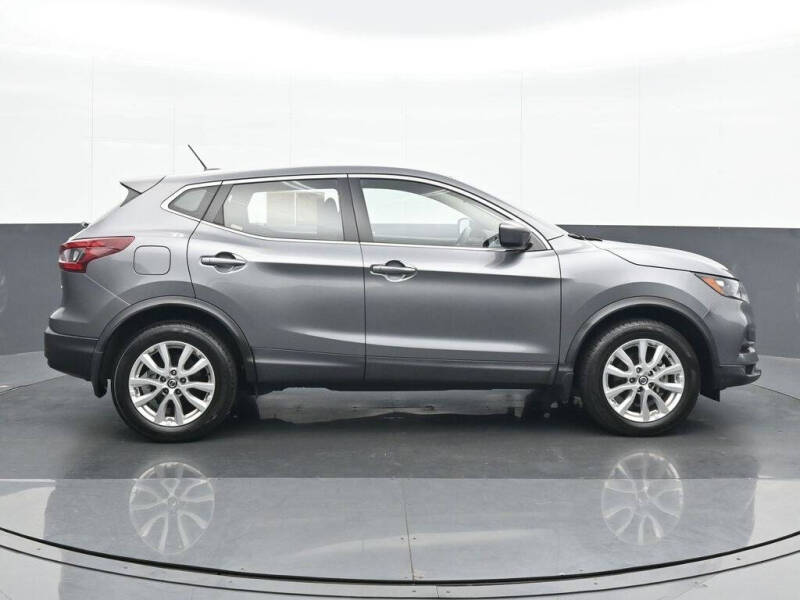 2022 Nissan Rogue Sport S