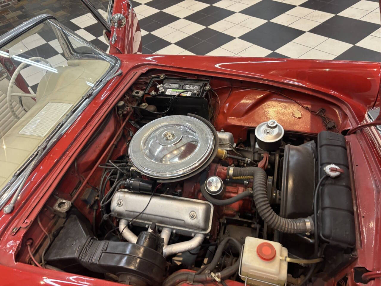 1957 Ford Thunderbird 30