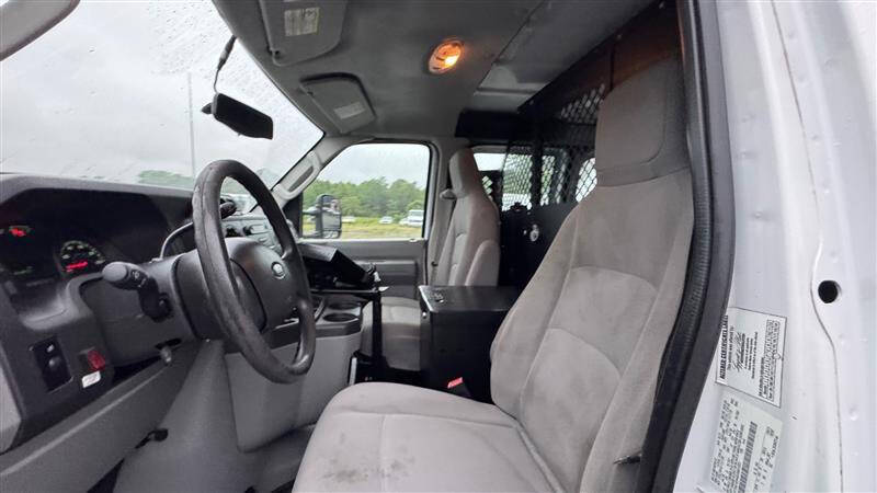 2013 Ford E-Series E-150