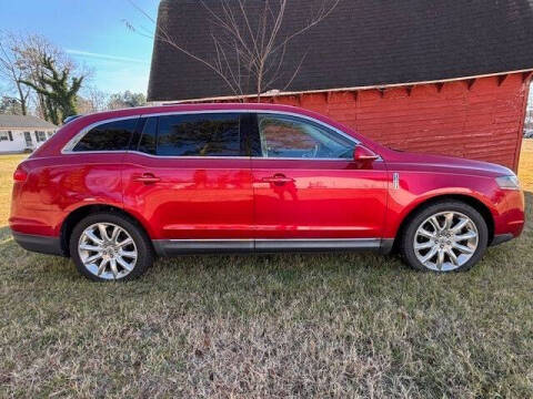 2010 Lincoln MKT for sale at J Wilgus Cars in Selbyville DE