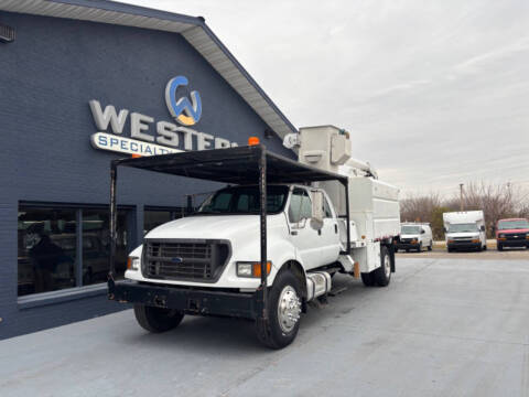 2000 Ford F750 Forestry Bucket Truck