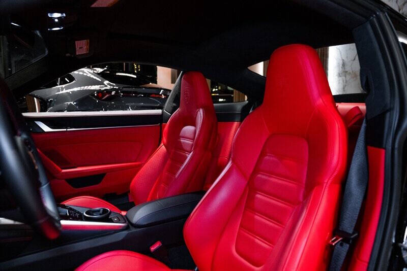 2024 Porsche 911 Turbo S