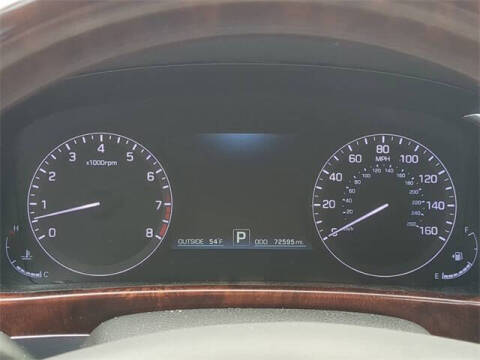 2016 Hyundai Equus Signature