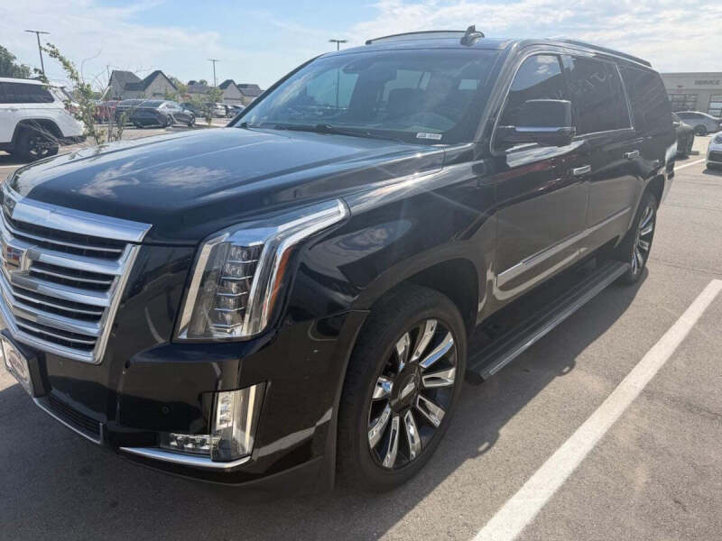 2016 Cadillac Escalade ESV Platinum