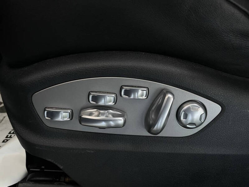 2016 Porsche Macan Turbo