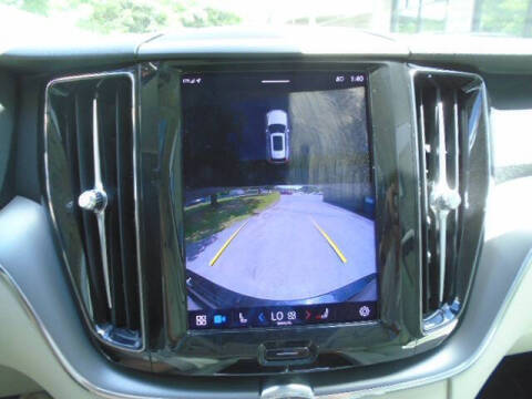 2023 Volvo XC60 B5 Core