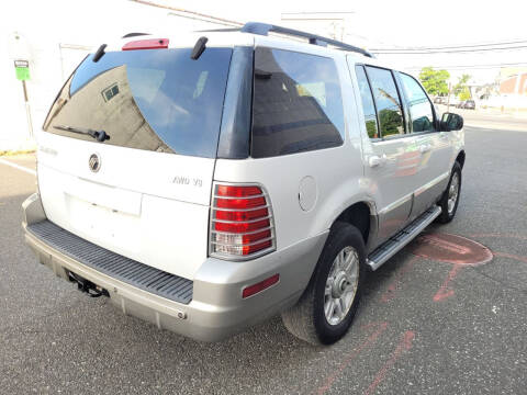 2003 Mercury Mountaineer Convenience