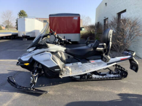 2021 Ski-Doo Grand Touring Sport Rotax®