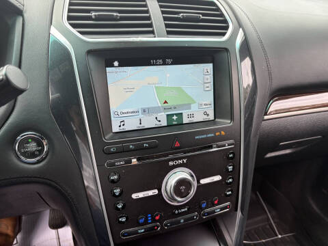 2017 Ford Explorer Platinum