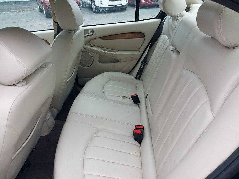 2004 Jaguar X-Type 3.0