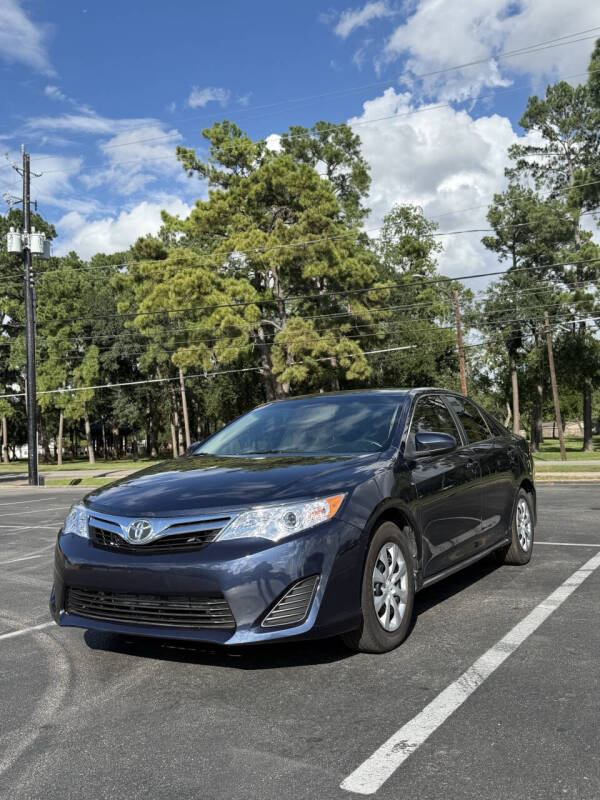 2014 Toyota Camry LE