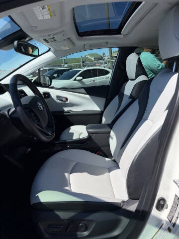 2020 Toyota Prius XLE