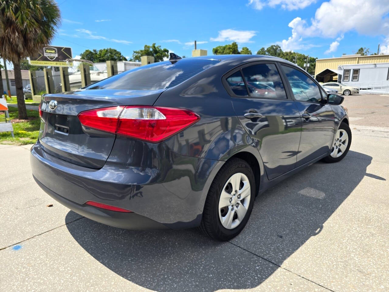 2016 Kia Forte for sale at Bascarshop in Tampa, FL