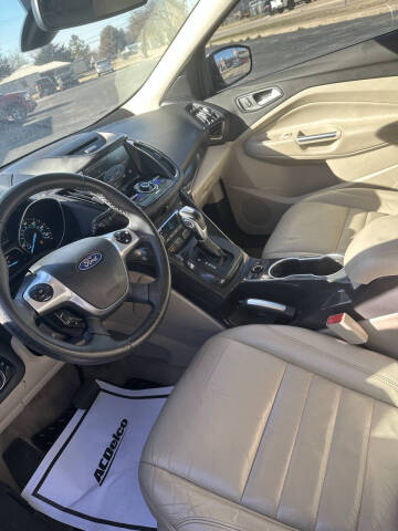 2015 Ford Escape Titanium