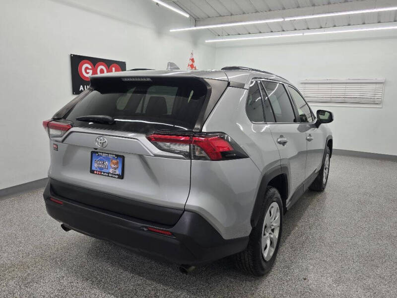 2019 Toyota RAV4 LE