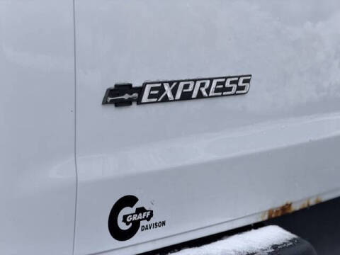 2017 Chevrolet Express 2500