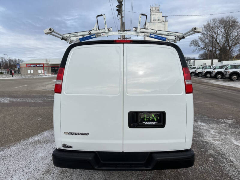 2020 Chevrolet Express 2500