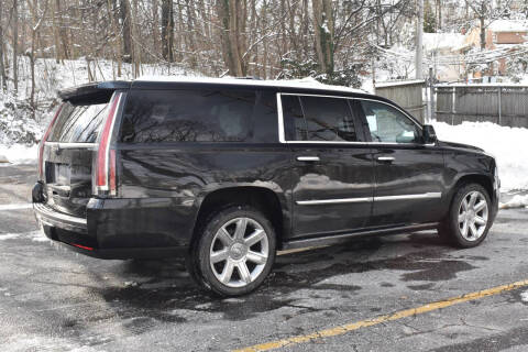2017 Cadillac Escalade ESV Premium Luxury