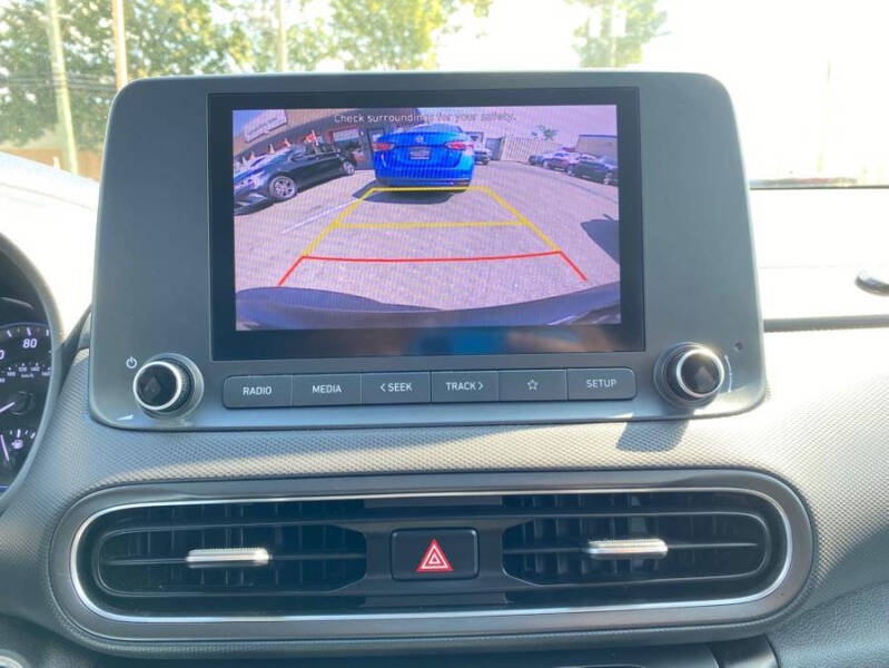 2022 Hyundai Kona SEL