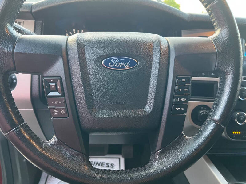 2017 Ford Expedition XLT