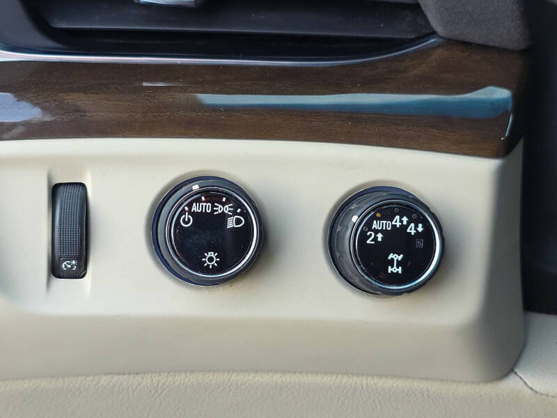 2018 Cadillac Escalade Luxury