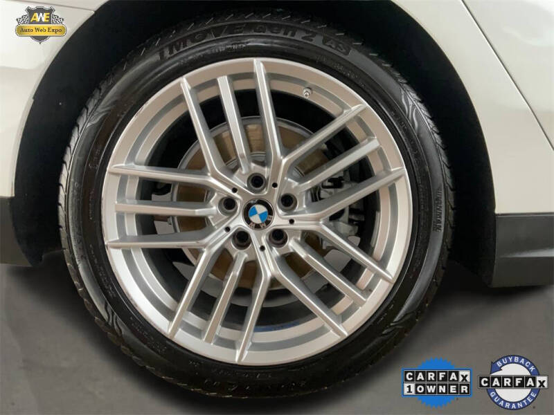 2025 BMW 5 Series 530i