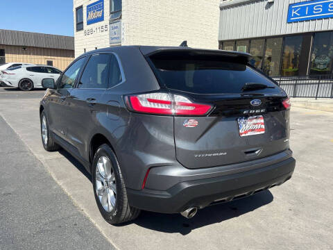 2023 Ford Edge Titanium