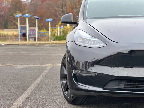 2025 Tesla Model Y Long Range