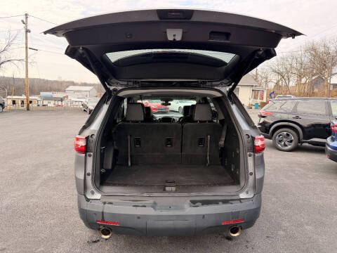 2020 Chevrolet Traverse LT Leather