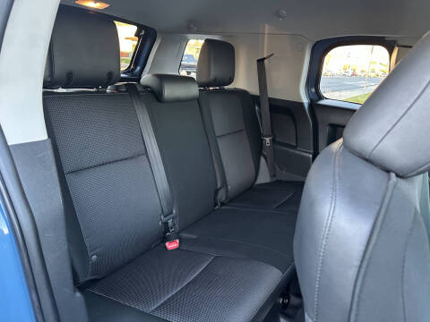 2012 Toyota FJ Cruiser