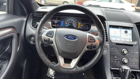 2016 Ford Taurus Limited